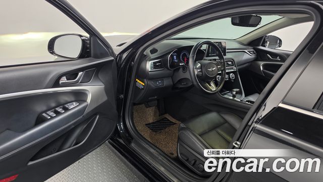 Genesis G70 2019 — photo 10