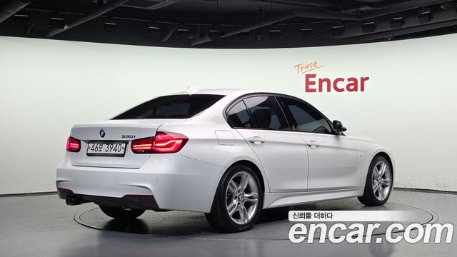 BMW 3-Series 2018 — photo 2