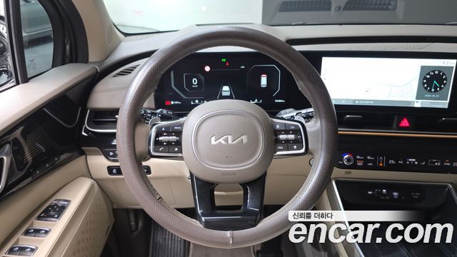 Kia Canival 2025 — photo 12