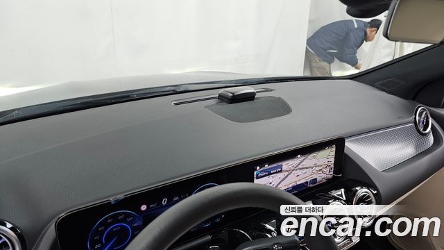 Mercedes-Benz EQA 2026 — photo 33