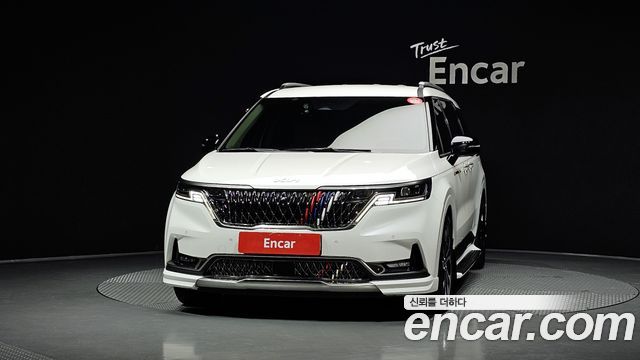 Kia Canival 2022 — photo 3