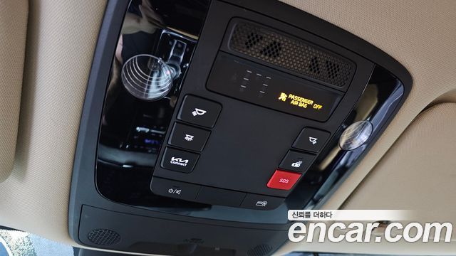 Kia Canival 2022 — photo 27