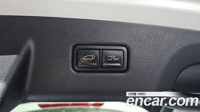 Kia Canival 2022 — photo 38