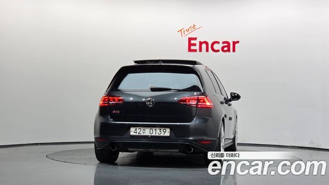 Volkswagen Golf 2015 — photo 4