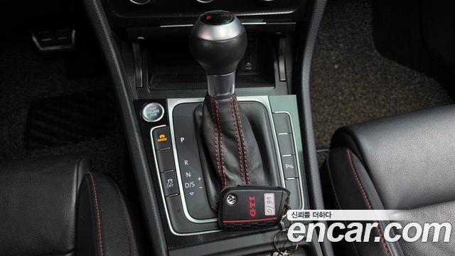 Volkswagen Golf 2015 — photo 9
