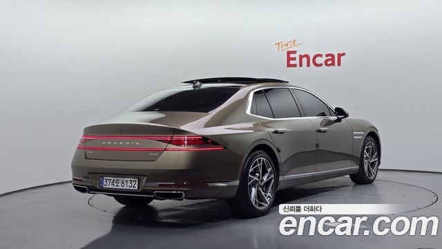 Genesis G90 2023 — photo 2