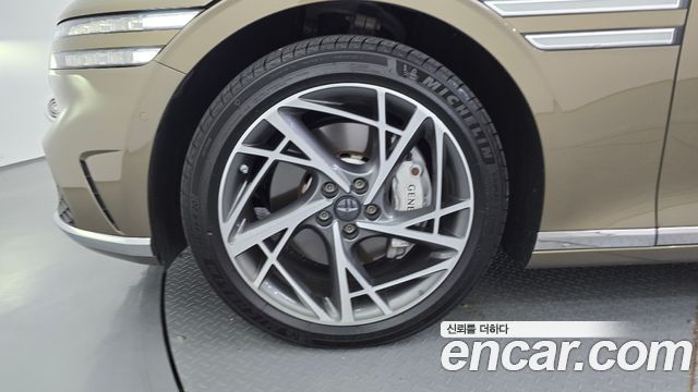 Genesis G90 2023 — photo 5