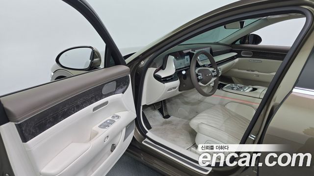 Genesis G90 2023 — photo 13