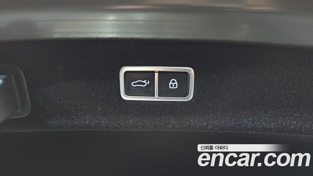 Genesis G90 2023 — photo 23