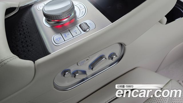 Genesis G90 2023 — photo 26