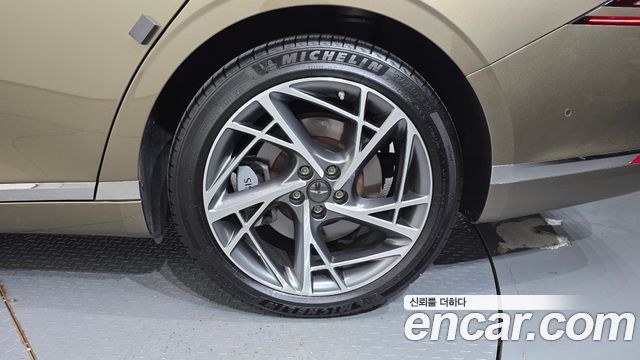 Genesis G90 2023 — photo 7