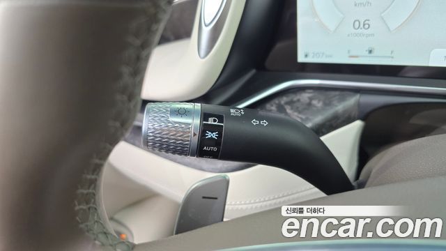 Genesis G90 2023 — photo 41