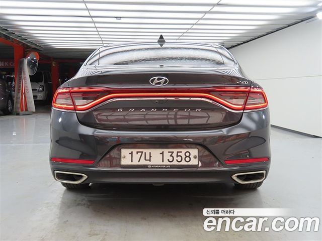 Hyundai Grandeur 2017 — photo 4