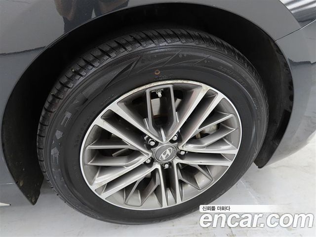 Hyundai Grandeur 2017 — photo 5