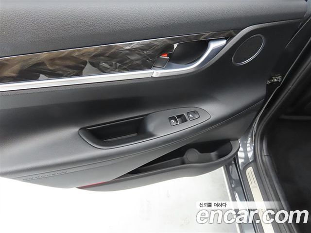 Hyundai Grandeur 2017 — photo 12