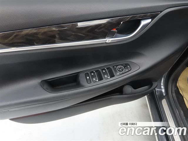 Hyundai Grandeur 2017 — photo 13