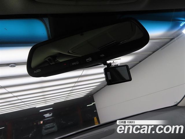 Hyundai Grandeur 2017 — photo 15