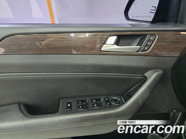 Hyundai Sonata 2019 — photo 12