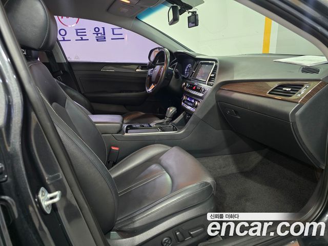 Hyundai Sonata 2019 — photo 14