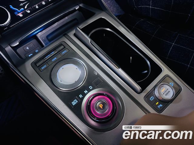 Genesis GV80 2022 — photo 15