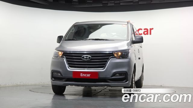 Hyundai Starex 2019 — photo 3