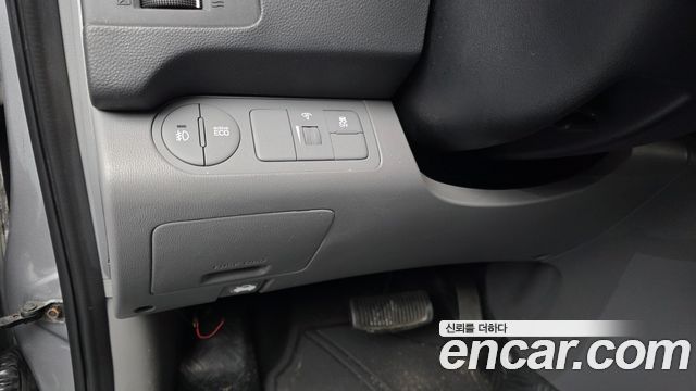 Hyundai Starex 2019 — photo 23