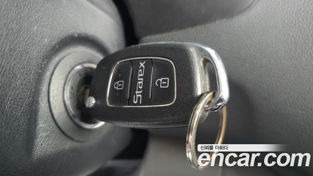 Hyundai Starex 2019 — photo 24