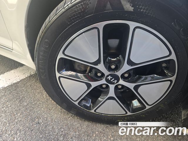 Kia K5 2014 — photo 16