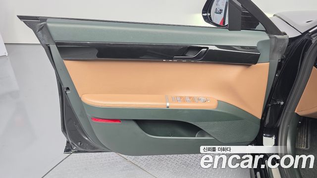 Hyundai Grandeur 2023 — photo 14