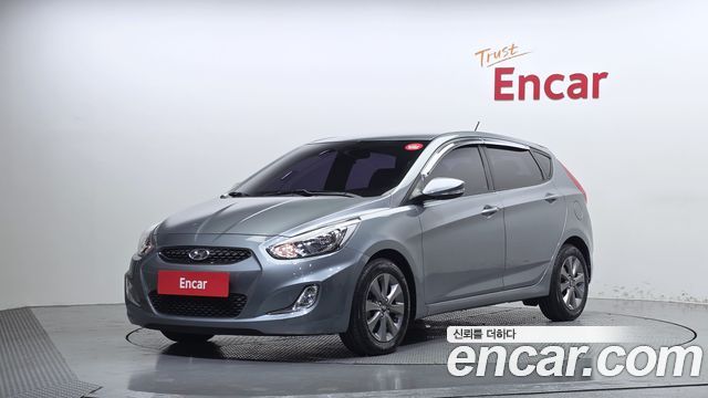 Hyundai Accent 2018 — photo 1