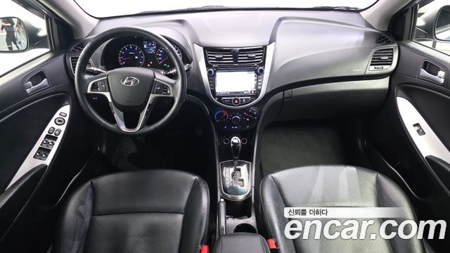 Hyundai Accent 2018 — photo 10