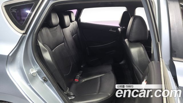 Hyundai Accent 2018 — photo 17