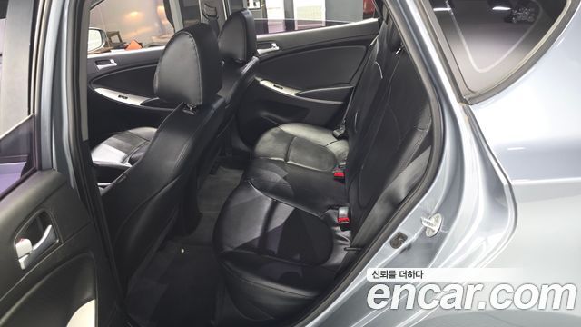 Hyundai Accent 2018 — photo 18