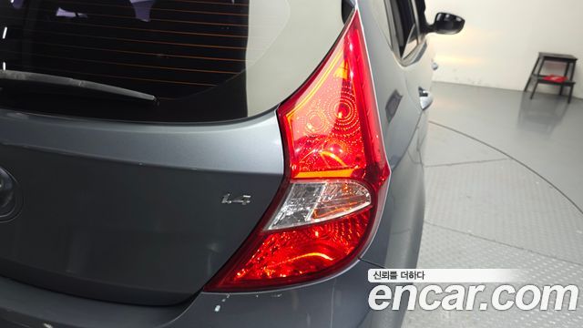 Hyundai Accent 2018 — photo 9