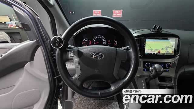 Hyundai Starex 2019 — photo 13