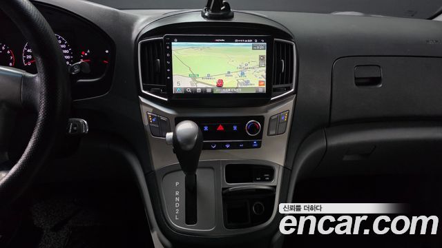 Hyundai Starex 2019 — photo 14