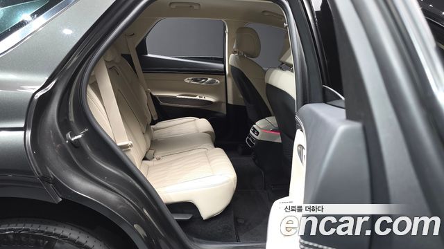 Genesis GV70 2024 — photo 18