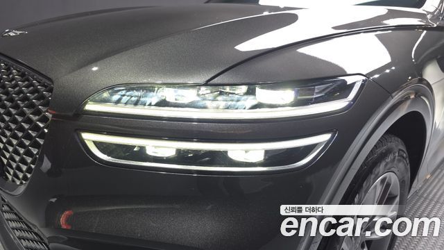 Genesis GV70 2024 — photo 8