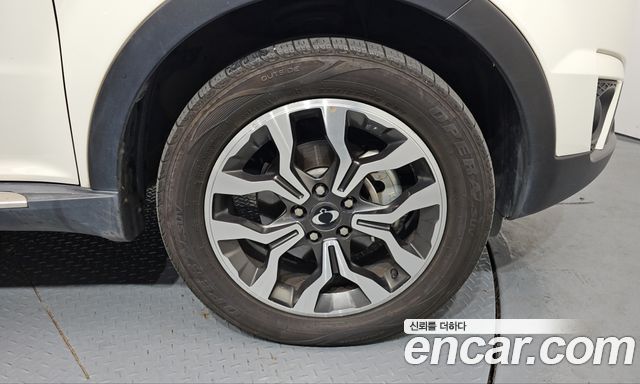 KG Mobility KORANDO 2017 — photo 7