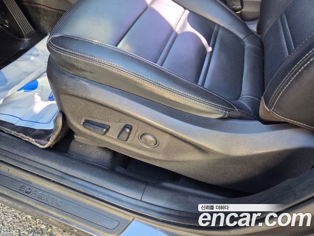 Kia Sorento 2015 — photo 10