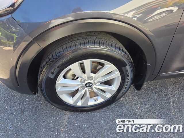 Kia Sorento 2015 — photo 16