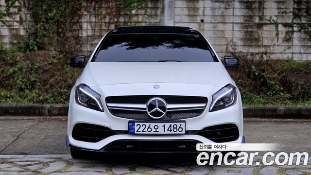 Mercedes-Benz A-Class 2015 — photo 4