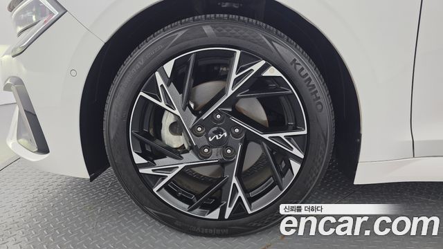 Kia K5 2024 — photo 5