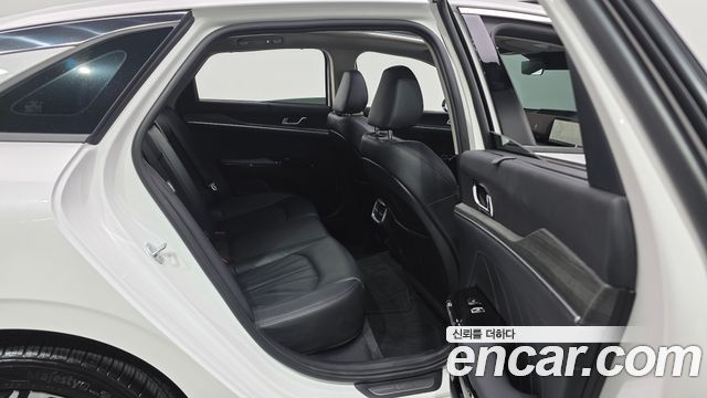 Kia K5 2024 — photo 25