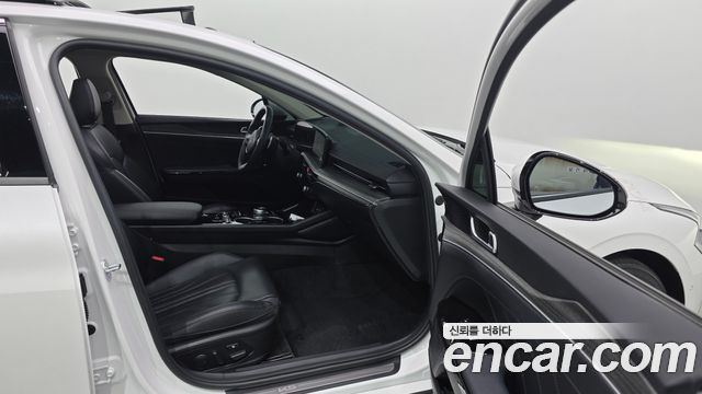 Kia K5 2024 — photo 26