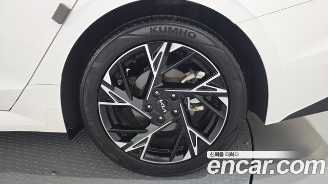 Kia K5 2024 — photo 7