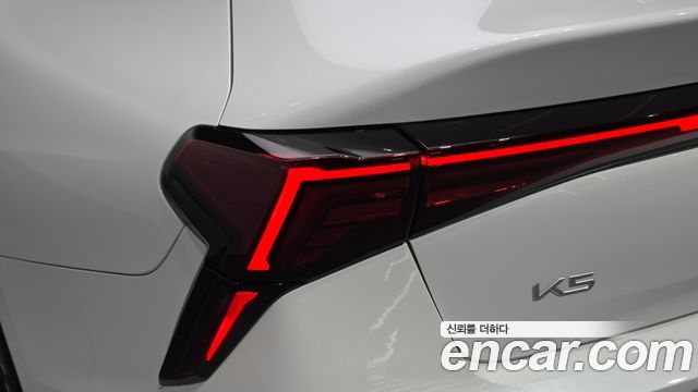 Kia K5 2024 — photo 9