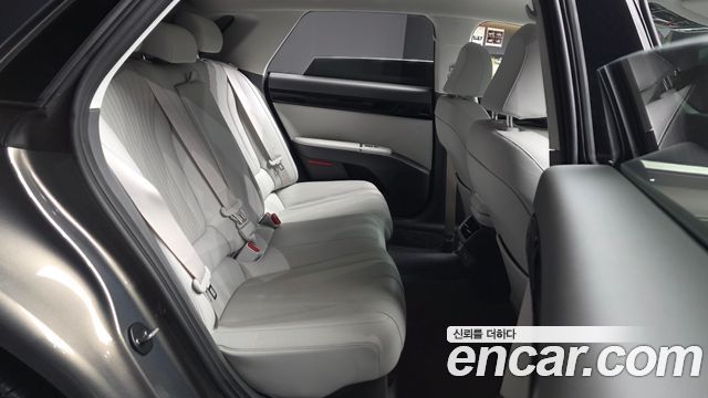 Hyundai Grandeur 2023 — photo 18