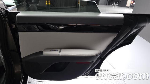Hyundai Grandeur 2023 — photo 15