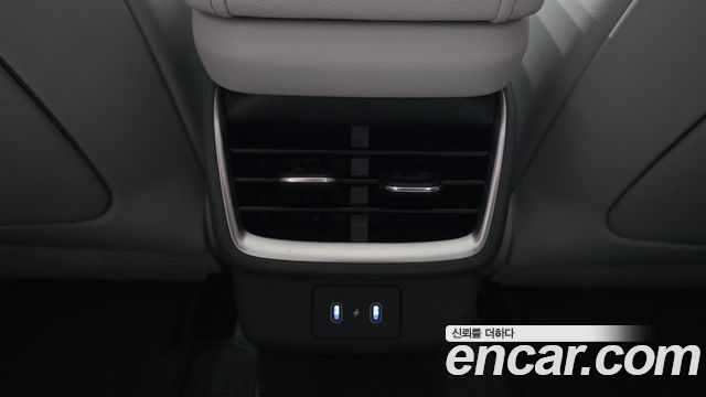 Hyundai Grandeur 2023 — photo 32